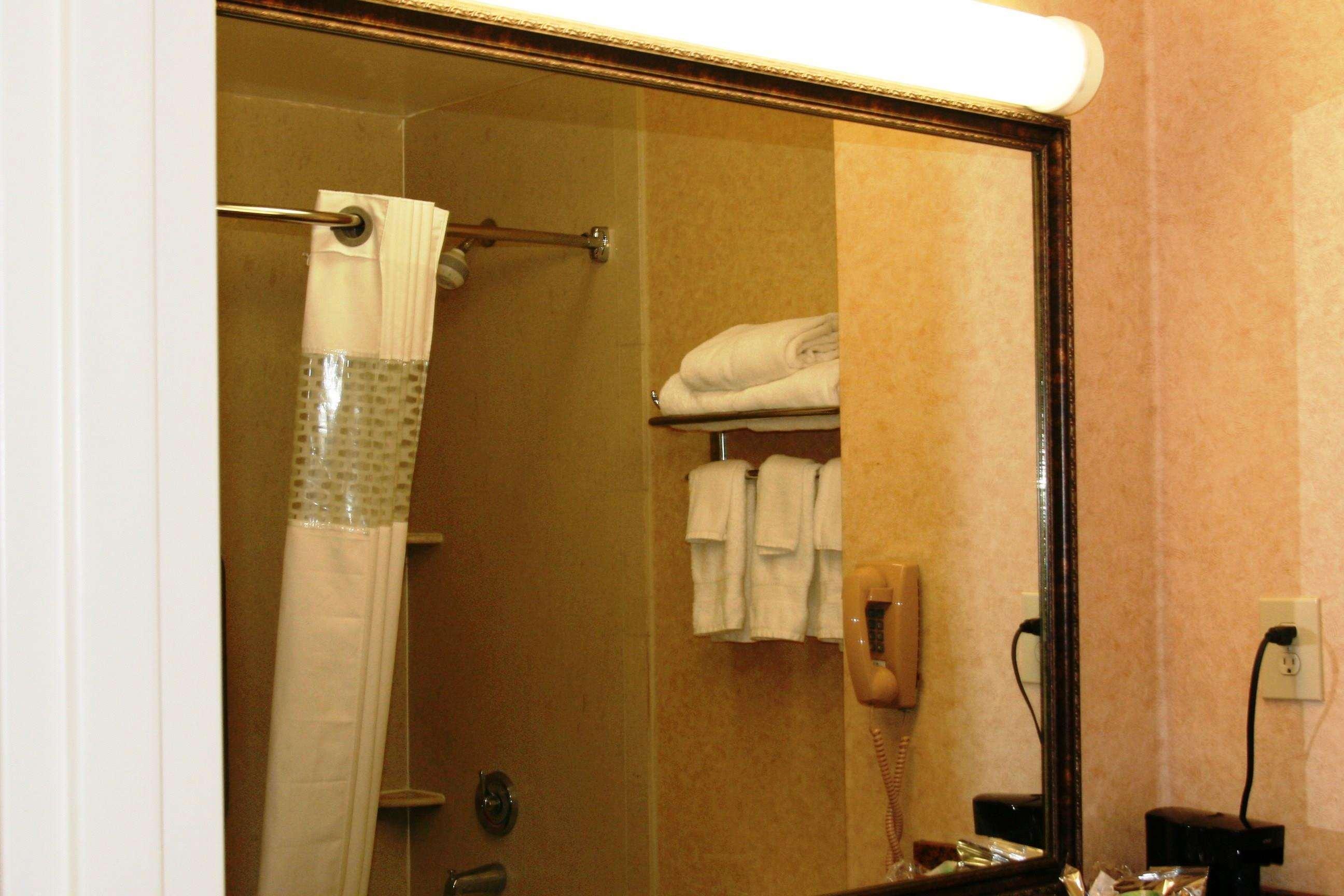 Hampton Inn Canton Quarto foto