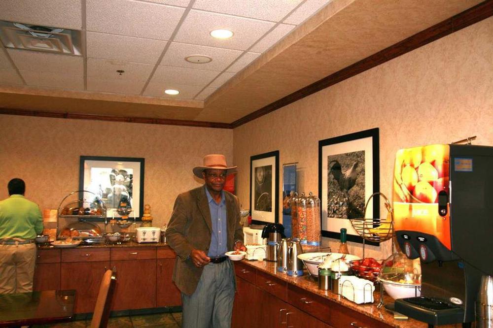Hampton Inn Canton Restaurante foto